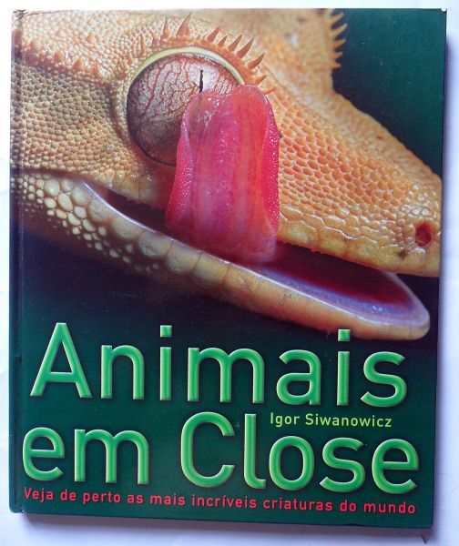 LIVRO ANIMAIS EM CLOSE